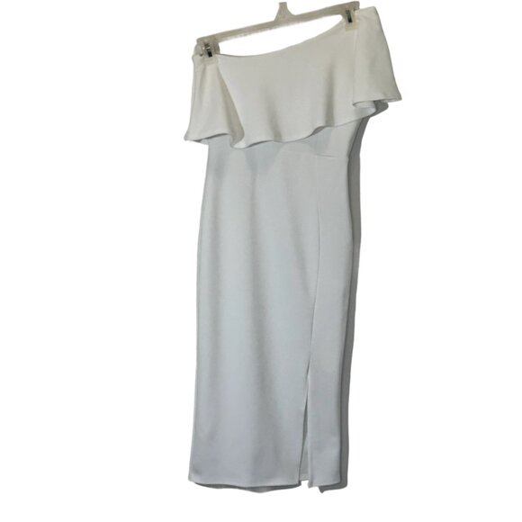 Missguided Dresses & Skirts - Women Cream One shoulder Dress  Size 4